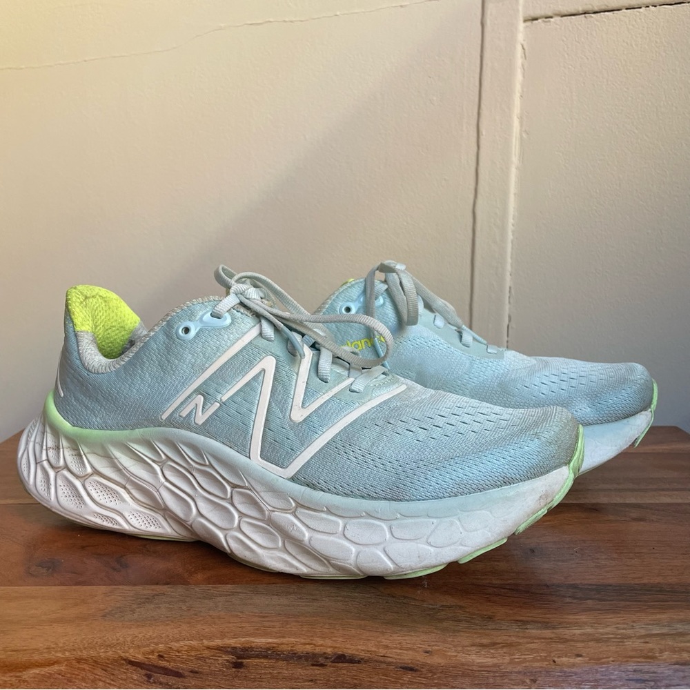 New Balance More v4 Women’s 9.5